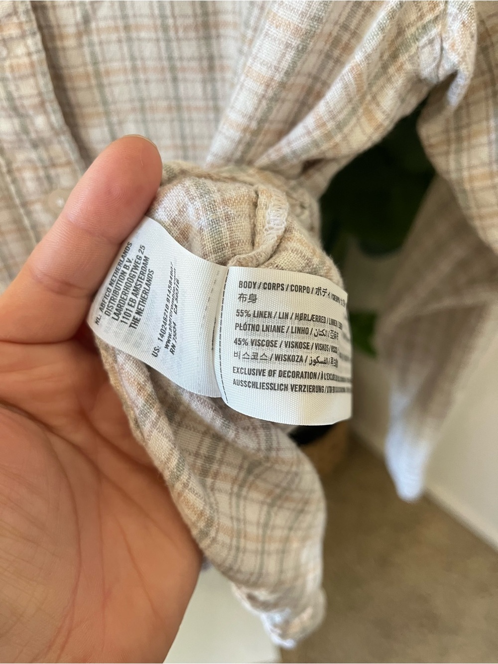 🤍 A&F Linen blend Beige Plaid Button-Down Shirt size XS - Picture 6 of 7